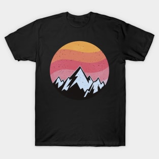 Retro sunset mountain T-Shirt